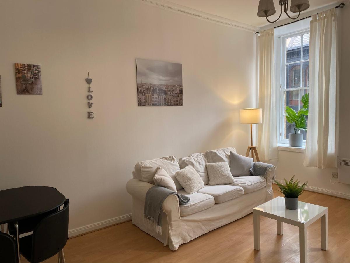 Apartamento Lovely 1-bed In Merchant *
